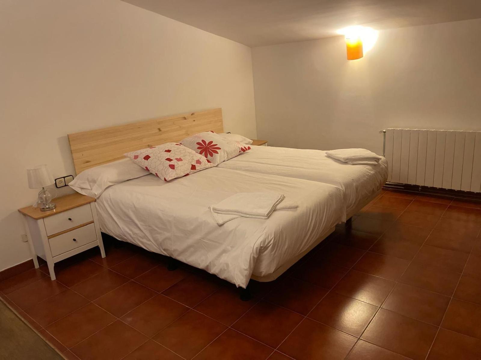Casa Rural El Bruguer Vell Santa Eulalia de Ronsana Экстерьер фото