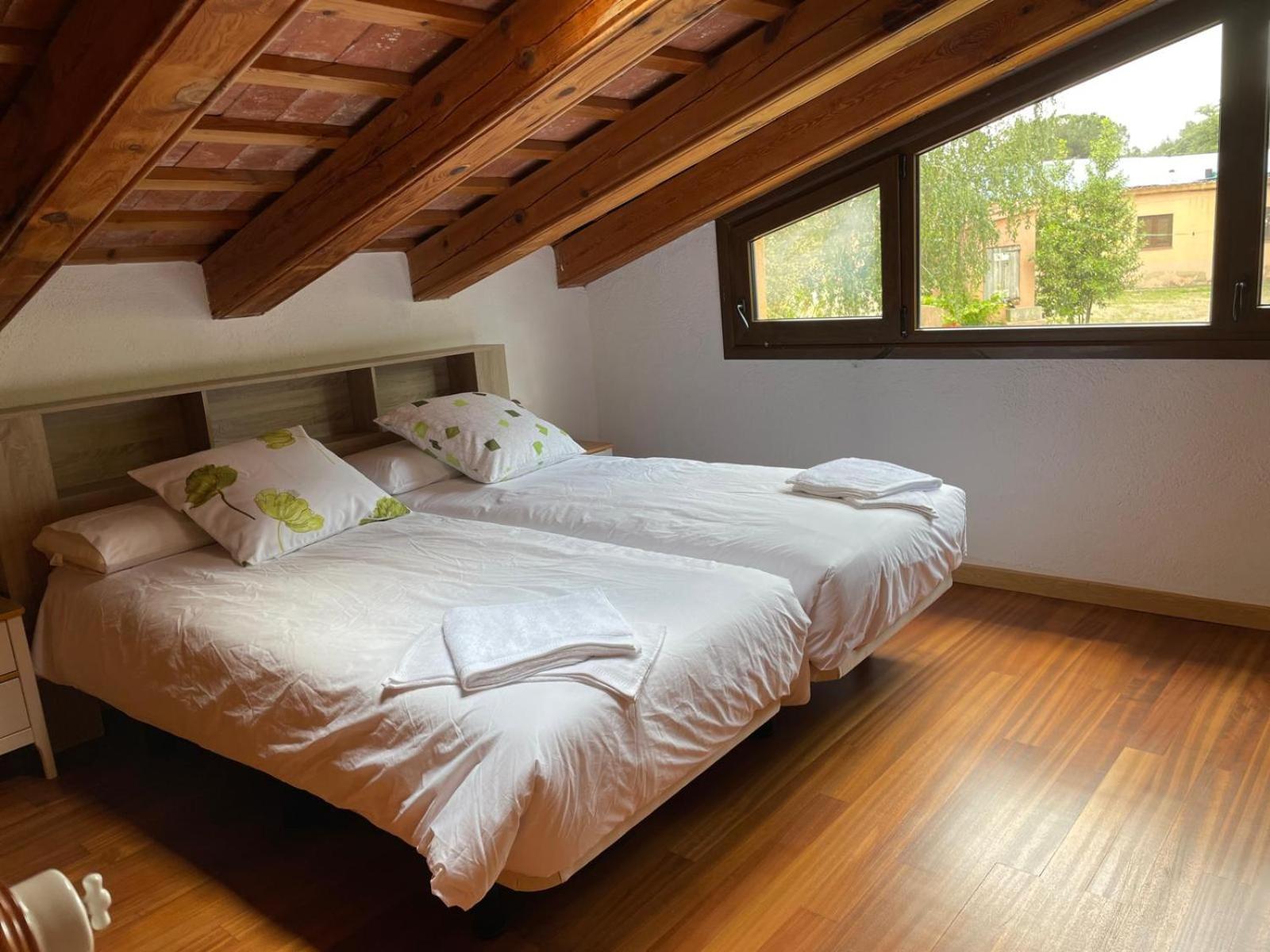 Casa Rural El Bruguer Vell Santa Eulalia de Ronsana Экстерьер фото