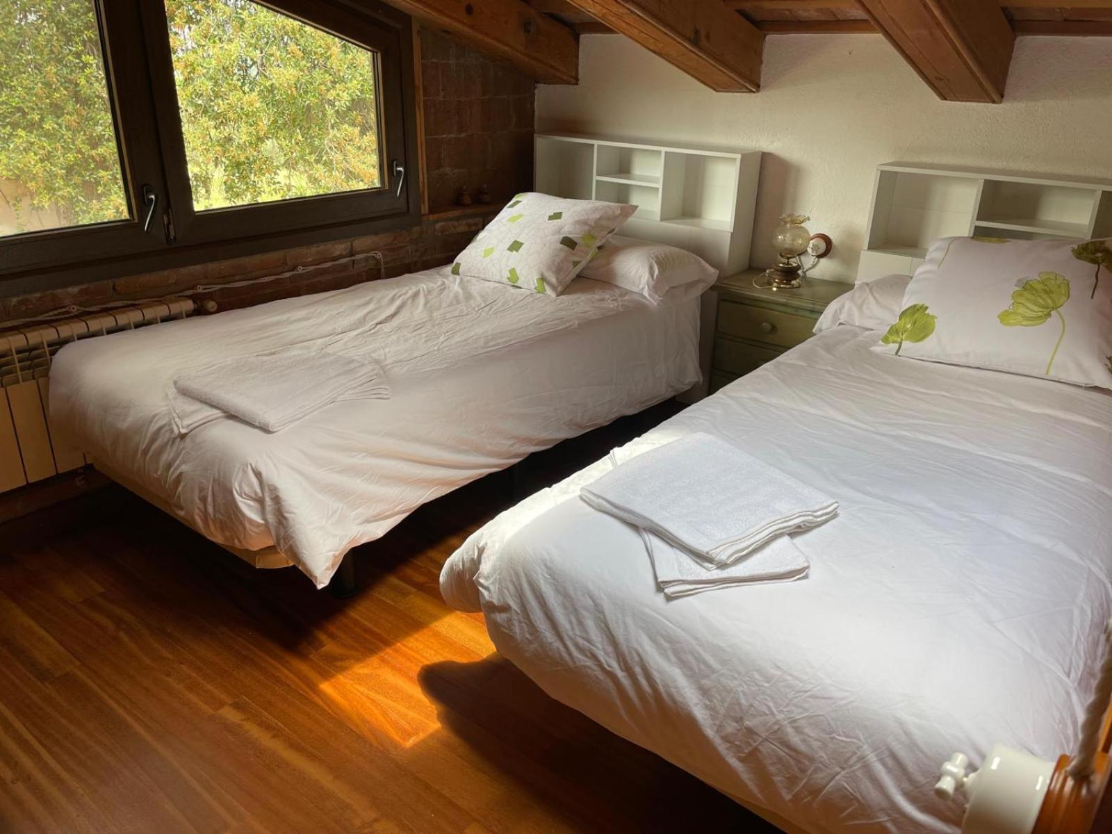 Casa Rural El Bruguer Vell Santa Eulalia de Ronsana Экстерьер фото
