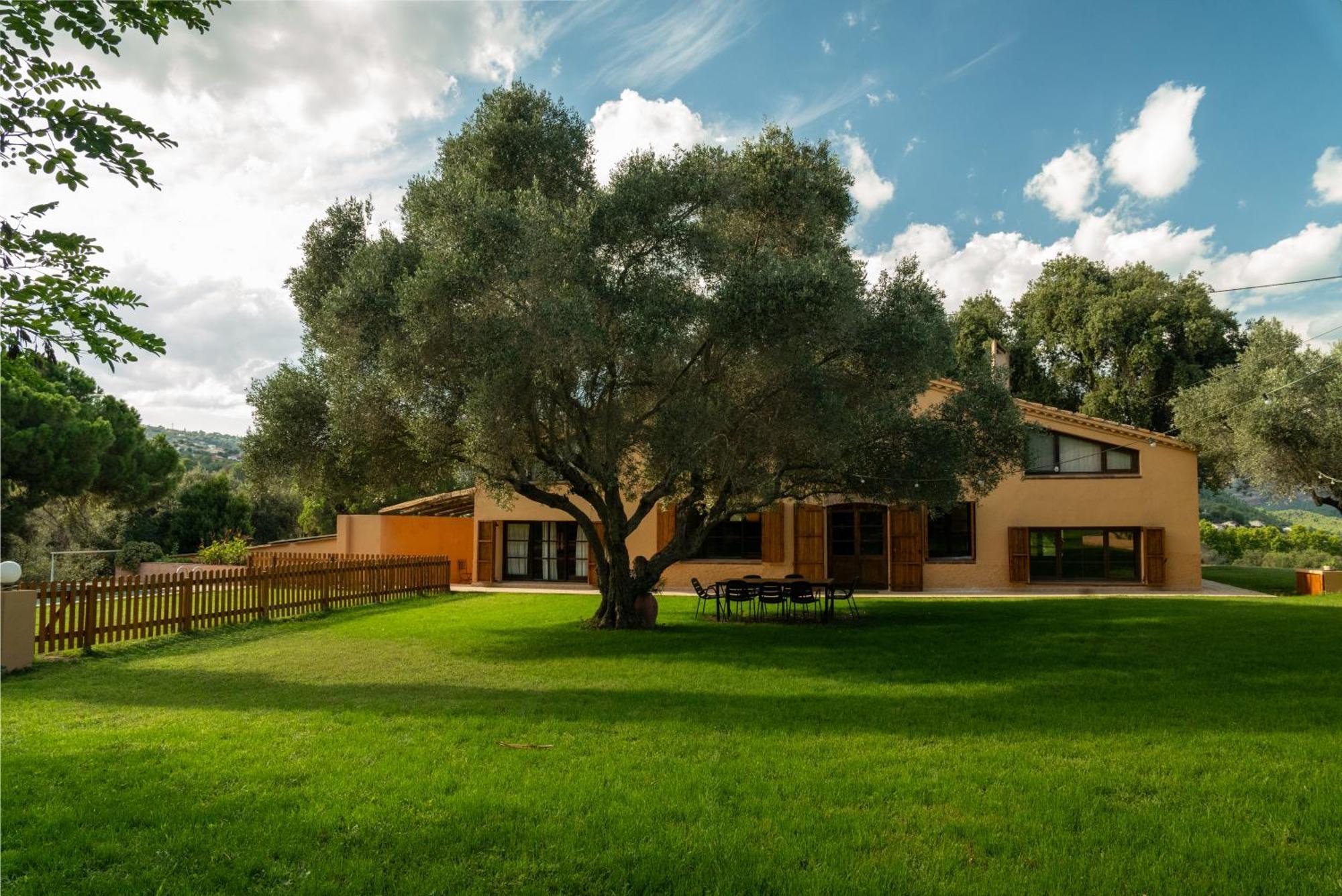 Casa Rural El Bruguer Vell Santa Eulalia de Ronsana Экстерьер фото